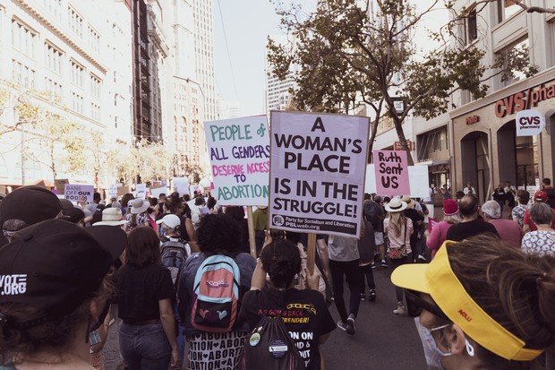 Women's March in San Francisco, USA in 2021/photo: Unsplash/Graham Klingler