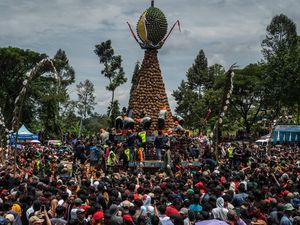 Harum Semerbak Festival Durian di Jombang Harum Semerbak Festival Durian di Jombang