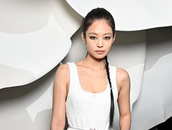 Tampil di Jakarta, Jennie BLACKPINK Masih Pakai Perban di Bawah Matanya