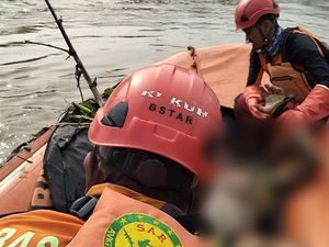 Korban Hanyut di Sungai Brantas Tulungagung Saat Pladu Ditemukan di Kediri Korban Hanyut di Sungai Brantas Tulungagung Saat Pladu Ditemukan di Kediri