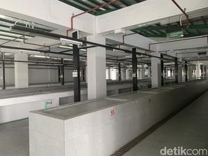 Penampakan Lantai Siluman di Pasar Aksara, Begini Cerita Pedagang Penampakan Lantai Siluman di Pasar Aksara, Begini Cerita Pedagang