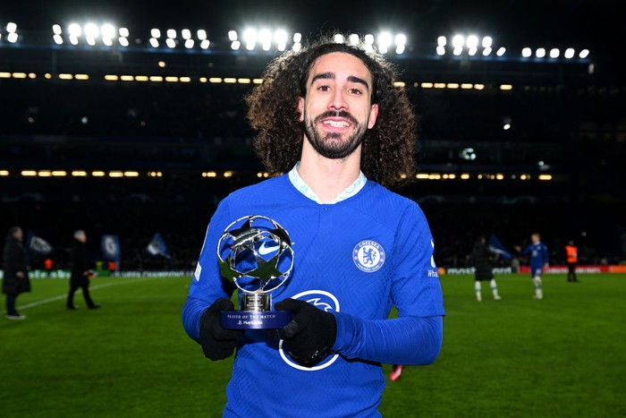 LONDON, ENGLAND - MARCH 07: Marc Cucurella of Chelsea poses for a photograph with the PlayStation Player of the Match award after the UEFA Champions League round of 16 leg two match between Chelsea FC and Borussia Dortmund at Stamford Bridge on March 07, 2023 in London, England. (Photo by Darren Walsh/Chelsea FC via Getty Images)
