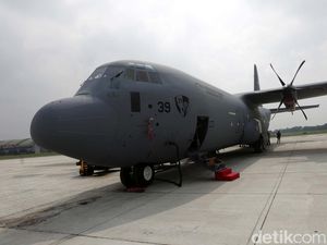 Jokowi Bangga RI Punya Super Hercules: Sangat Canggih! Jokowi Bangga RI Punya Super Hercules: Sangat Canggih!