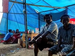 Korban Tanah Gerak Pacitan Trauma-Desak Direlokasi