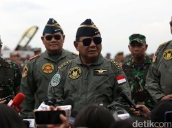 Prabowo Dapat Wing Kehormatan, Disematkan Langsung Panglima TNI