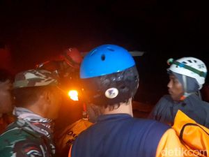 Jenazah Peziarah Asal Jakarta Berhasil Dievakuasi dari Gunung Tampomas