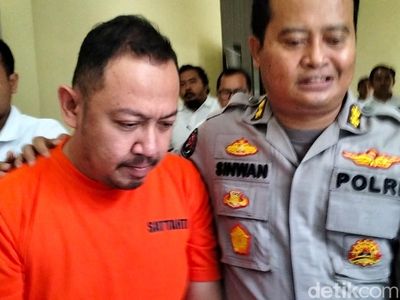 Penampakan Crazy Rich Surabaya Wahyu Kenzo Berbaju Tahanan