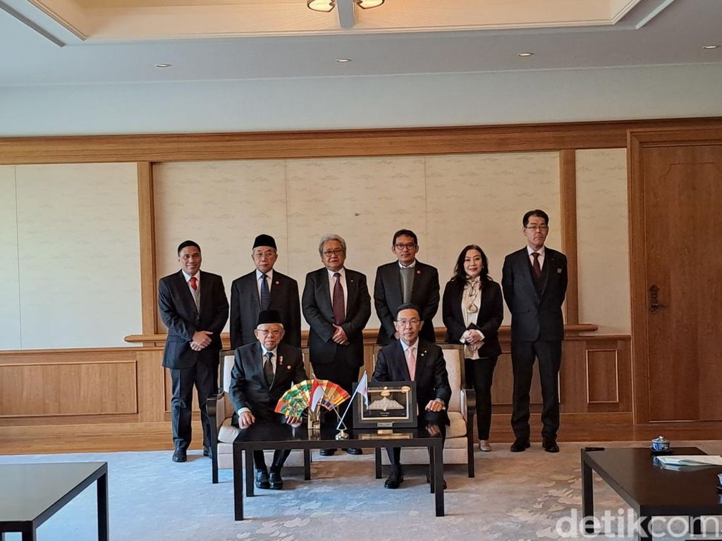 Maruf Bertemu Gubernur Kyoto: Indonesia Siap Jadi Mitra Bisnis Halal Maruf Bertemu Gubernur Kyoto: Indonesia Siap Jadi Mitra Bisnis Halal