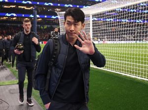 Dunia Hari Ini: Pertandingan Liga Champions Terlambat karena Kemacetan London