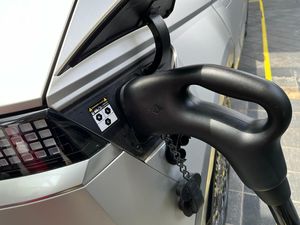 BYD, Chery, Neta Cs Dilarang Pakai, Segini Banyak Charging Station Punya Hyundai
