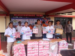 2 Kepala Kantor Pos Kaltara Ditangkap Terkait Penyelundupan Kosmetik Ilegal