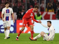 Mueller Sebut Lebih Mudah Lawan Messi Dibanding Ronaldo