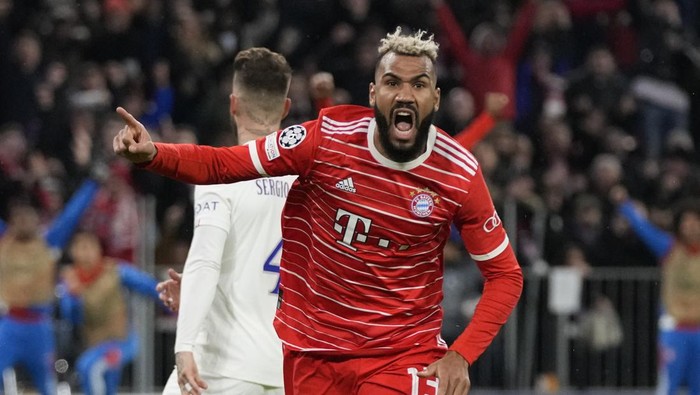 Bayern's Eric Maxim Choupo-Moting celebrates a goal that was later dissallowed during the Champions League round of 16 second leg soccer match between Bayern Munich and Paris Saint Germain at the Allianz Arena in Munich, Germany, Wednesday, March 8, 2023. (AP Photo/Matthias Schrader)