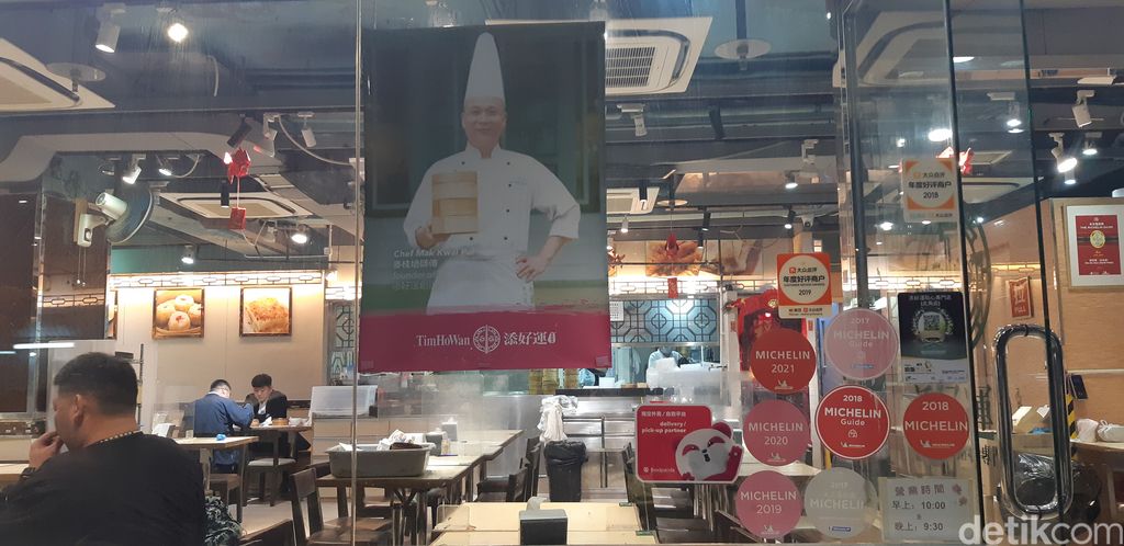 Mencicipi Dim Sum di Resto Michelin Hong Kong, Hakaunya Juara!