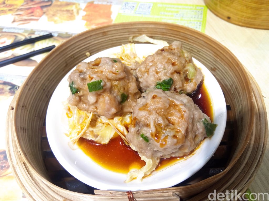 Mencicipi Dim Sum di Resto Michelin Hong Kong, Hakaunya Juara!