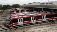 Mengintip Kereta LRT Jabodebek Beristirahat
