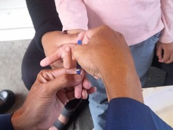 Damkar Ciamis Tangani 10 Kasus Cincin Terjebak di Jari