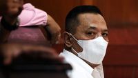 Ekspresi Suko Sutrisno dan Abdul Haris di Sidang Vonis Tragedi Kanjuruhan