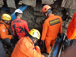 1 Korban Hilang Saat Pabrik Karet Ambruk di Kalsel Ditemukan Tewas Terjepit