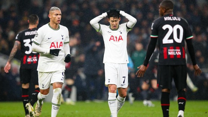 LONDON, ENGLAND - MARCH 08: Heung-Min Son of Tottenham Hotspur looks dejected during the UEFA Champions League round of 16 leg two match between Tottenham Hotspur and AC Milan at Tottenham Hotspur Stadium on March 8, 2023 in London, United Kingdom. (Photo by Craig Mercer/MB Media/Getty Images)