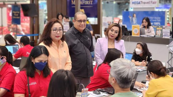Keriuhan Mega Travel Fair di Tunjungan Plaza Surabaya