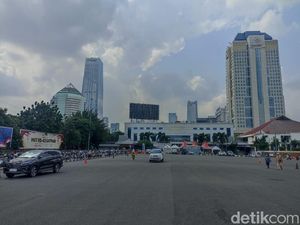 Polda Metro Minta Maaf Car Free Day Timbulkan Kemacetan Panjang