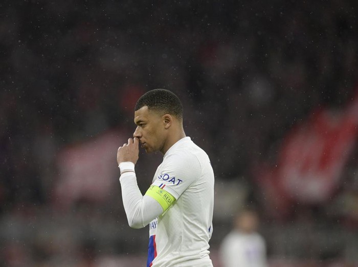 PSG's Kylian Mbappe reacts during the Champions League round of 16 second leg soccer match between Bayern Munich and Paris Saint Germain at the Allianz Arena in Munich, Germany, Wednesday, March 8, 2023. (AP Photo/Andreas Schaad)