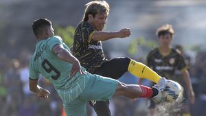 Liga 2 Disetop, Sejumlah Pesepakbola Ikut Tarkam Demi Menyambung Hidup