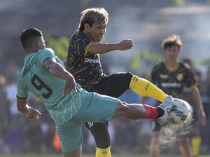 Liga 2 Disetop, Sejumlah Pesepakbola Ikut Tarkam Demi Menyambung Hidup Liga 2 Disetop, Sejumlah Pesepakbola Ikut Tarkam Demi Menyambung Hidup