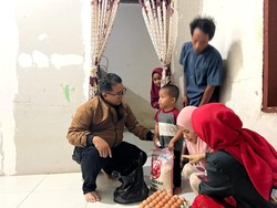 PJ Gubernur Sulbar Tinjau Anak-Ibu Hamil Berisiko Stunting di Mamuju