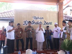 Wali Kota Semarang Resmikan Renovasi Makam Kiai Sholeh Darat