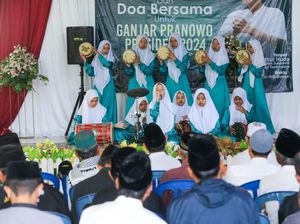 Santri Pendukung Ganjar Gelar Festival Kesenian di Ponpes Tasikmalaya
