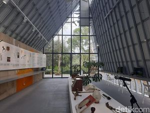 Melihat Pameran Perancangan Alat Musik di Bandung Melihat Pameran Perancangan Alat Musik di Bandung
