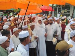 Ziarah Kubro, Tradisi Orang Palembang ke Makam Habib Jelang Ramadan
