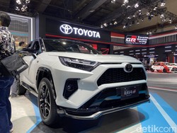 Toyota Kenalkan RAV4 PHEV di Indonesia, Berapa Harganya?