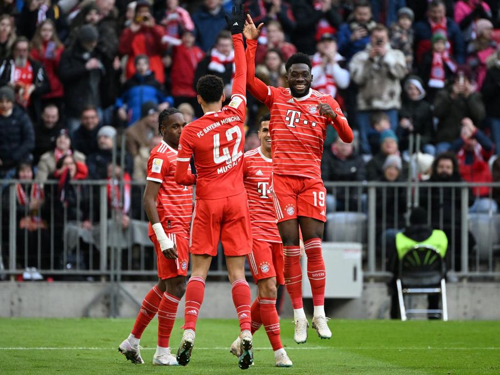 Bayern Munich Vs Augsburg: Die Roten Menang 5-3