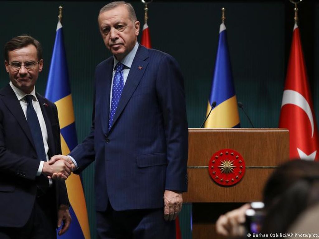 Blokade Turki Atas Keanggotaan Swedia-Finlandia Bikin NATO Frustrasi