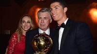 Di Real Madrid, Ancelotti melatih tiga peraih Ballon dOr yakni Cristiano Ronaldo, Luka Modrid, dan Karim Benzema (Getty Images)