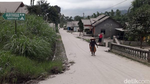 Potret Terkini Desa di Selo Boyolali yang Diguyur Hujan Abu Merapi