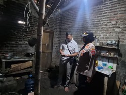 Pemuda Lajang Ditemukan Tewas Gantung Diri di Dapur Rumahnya Mojokerto