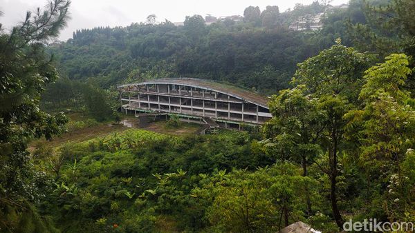 Potret Sisa Kejayaan Kampung Gajah di Bandung yang Kini Horor