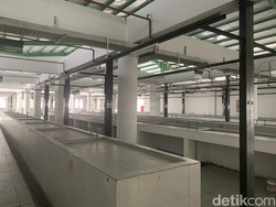 Kios di Pasar Aksara Sepi, PUD Ancam Cabut Hak Sewa Pedagang