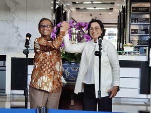 Mahfud: Data dengan Sri Mulyani Nggak Beda tapi... Mahfud: Data dengan Sri Mulyani Nggak Beda tapi...