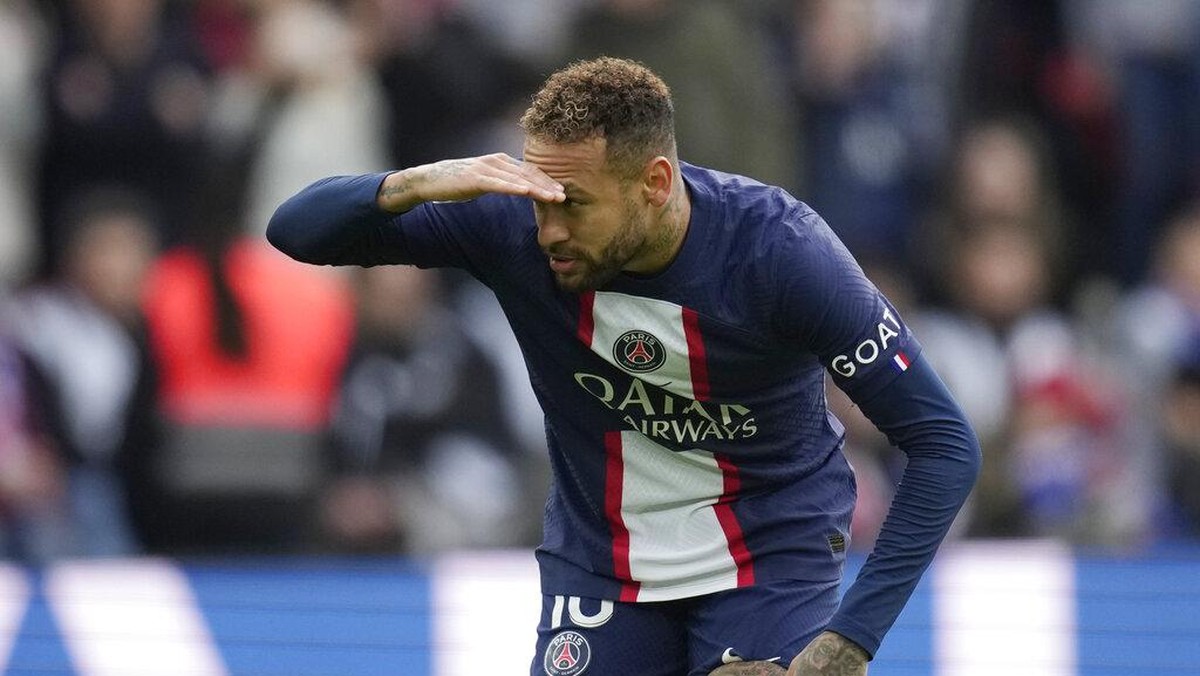 Neymar sukses menjalani operasi ligamen engkel (AP/Christophe Ena)