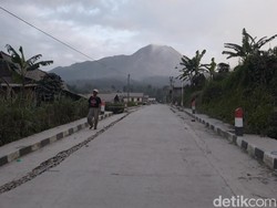 Aktivitas Merapi Hari Ini Masih Tinggi, Muntahkan Awan Panas Berkali-kali