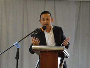 Kepala BPN Jaktim Sudarman Harjasaputra  Dicopot Buntut Istri Flexing Kepala BPN Jaktim Sudarman Harjasaputra  Dicopot Buntut Istri Flexing