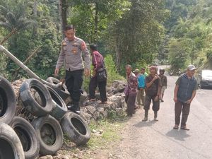 Truk Pengangkut Besi Terjun ke Jurang di Tanjakan Panganten Garut