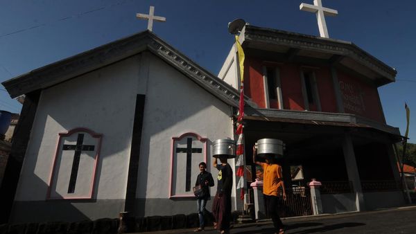 Toleransi Beragama Hiasi Tradisi Sadranan di Boyolali