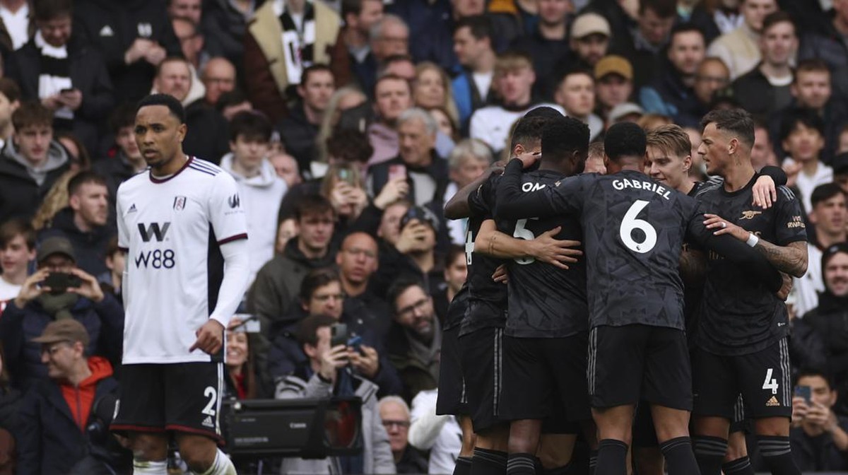 Arsenal ungguli Fulham 3-0. (Foto: AP/Ian Walton)