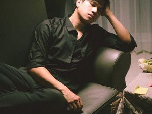 Lagu Galau Gerry Gerardo Ini Bisa Jadi Teman di Waktu Hujan